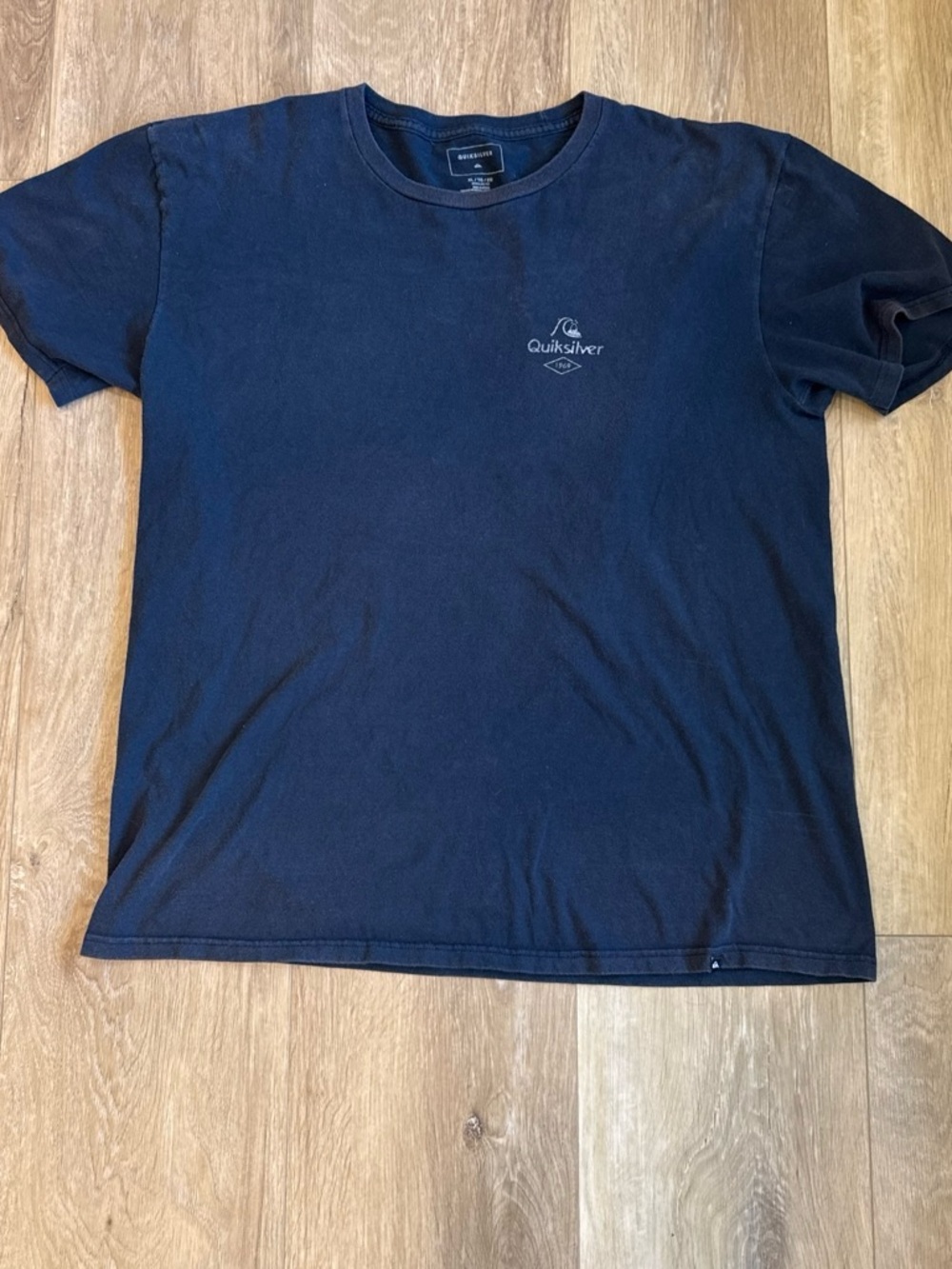 Quiksilver Men's Dark Blue Short Sleeve Logo Tee
